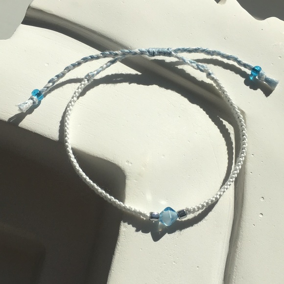 Handmade Macrame Beaded Friendship Bracelet - Picture 4 of 6